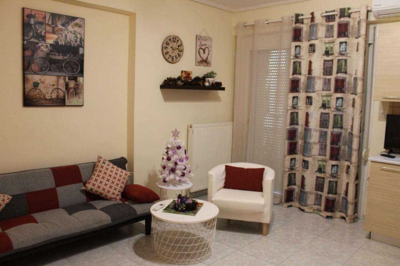 Cozy Studio Apartment In Pireus Dış mekan fotoğraf